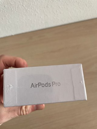 Air P-ods Pro 2