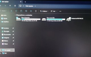 Ordenador pc w11 I3 6GB. Wifi