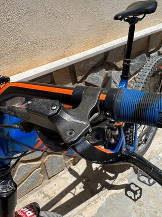 Bicicleta Mondraker Doble Suspensión