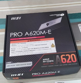 Pack CPU AMD R5 8600G y Placa Base MSI A620M-E