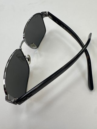 Occhiali da Sole Uomo Ray Ban RB3750