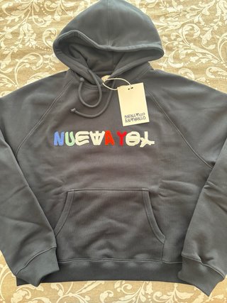 Sudadera Zara Benito Antonio Bad Bunny Nuevayol