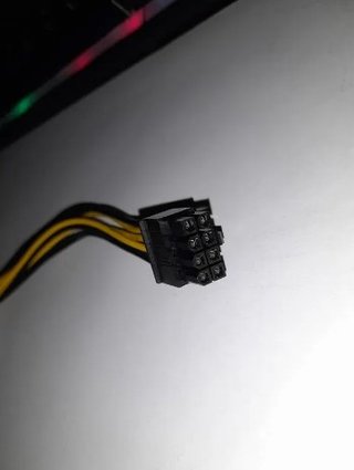 Adaptador Molex a PCI-e 8 pines