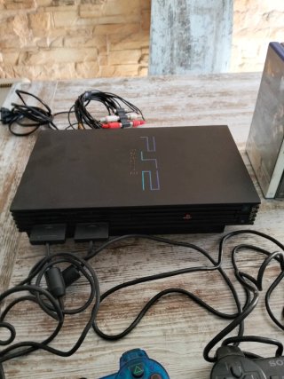 Consola PlayStation 2 Negra + 2 Mandos