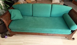 Diván de madera