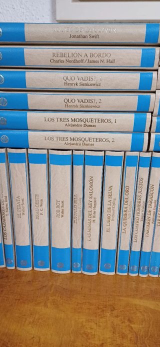 Biblioteca mundial de las grandes aventuras