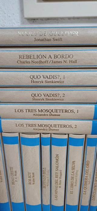 Biblioteca mundial de las grandes aventuras