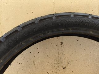 Neumáticos Dunlop Trailmax y Pirelli Scorpion