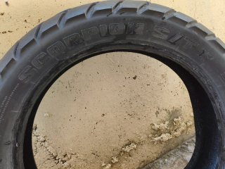 Neumáticos Dunlop Trailmax y Pirelli Scorpion