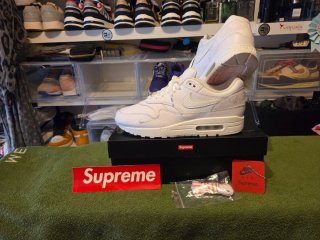 Nike Air Max 1 x Supreme Blanco