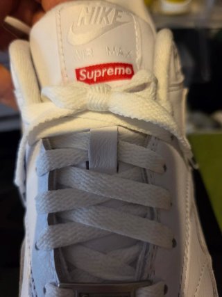 Nike Air Max 1 x Supreme Blanco