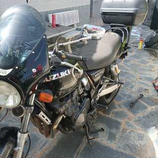 Suzuki inazuma 750 cc moto