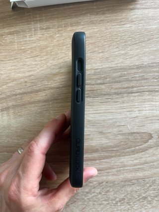 Funda Quad Lock MagSafe iPhone 13 Negra