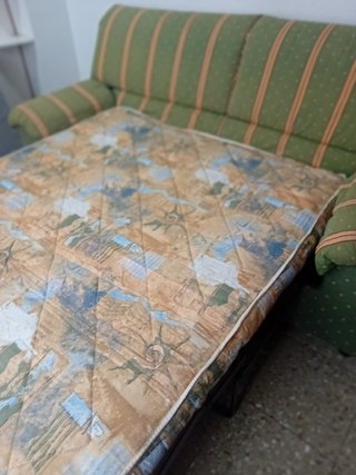 SOFÁ CON CAMA MATRIMONIO 35 EUROS, CARTAGENA