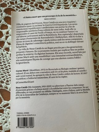 Un cel de plom (Catalan Edition)