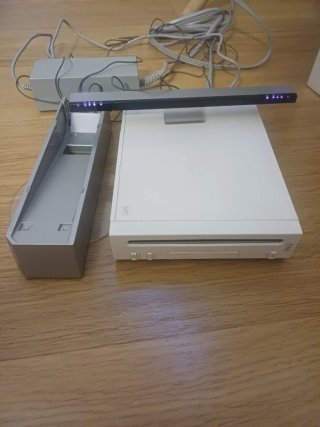 (Faltan mandos) Consola Nintendo Wii + Wii Fit + J