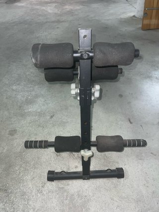 Banco de ejercicios abdominales