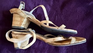 Sandalias Beige