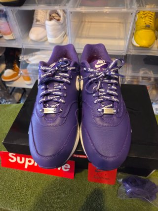Nike Air Max 1 x Supreme Morado Blanco