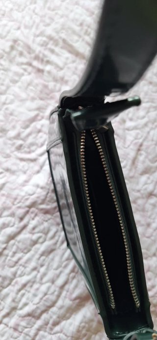 Bolso Zara rígido verde oscuro