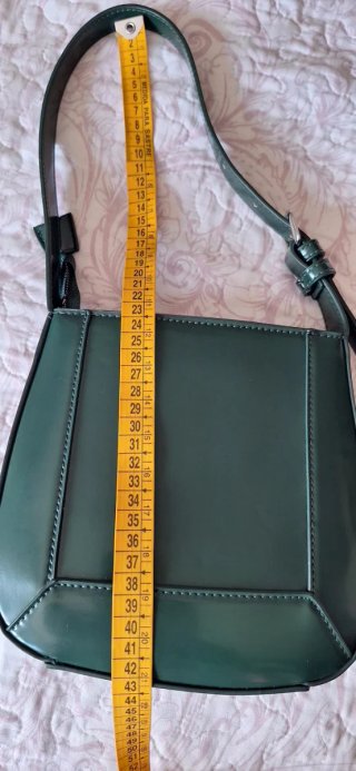 Bolso Zara rígido verde oscuro