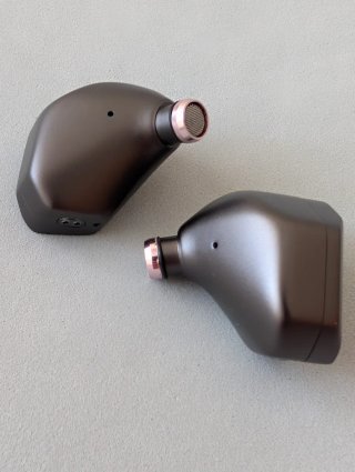 Hidizs MP143  Planar