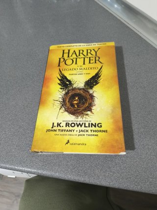 Harry Potter y el legado maldito Partes uno y dos