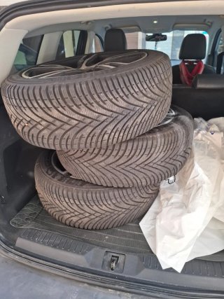 Llantas Volvo 245/45 R18