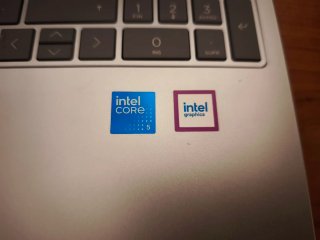 HP Laptop 15-fd0298ns Intel Core 5 16GB RAM
