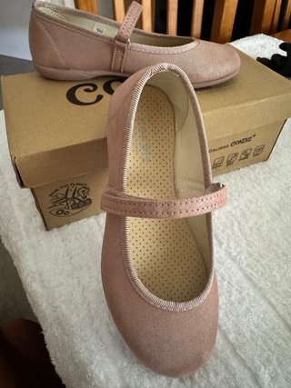 Merceditas niña rosa talla 31