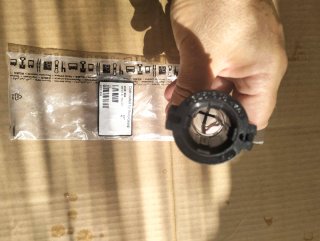 Tapón AdBlue Volvo 23251838 Made in Italy
