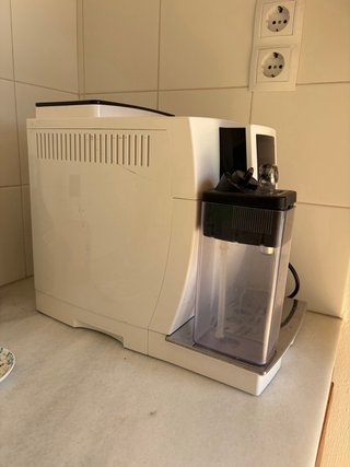 Cafetera DeLonghi Cappuccino Blanca
