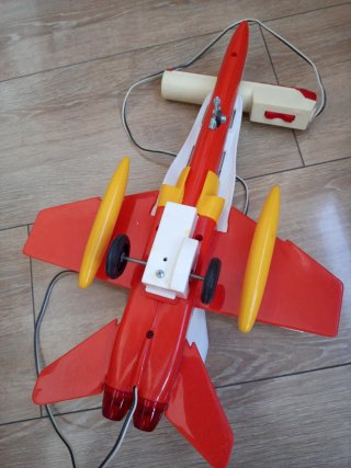 Avión de Juguete Reactor F-18 Sanchis