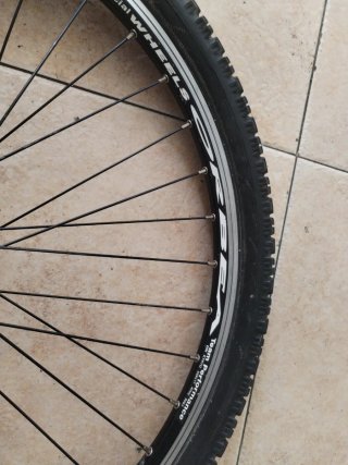 Rueda Orbea 26 Delantera.PERFECTO ESTADO.
