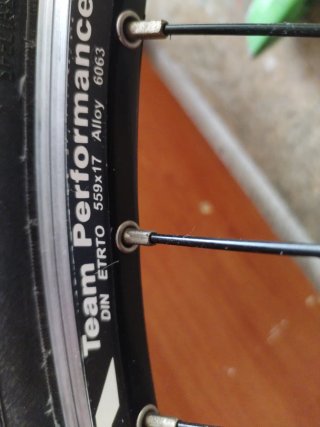 Rueda Orbea 26 Delantera.PERFECTO ESTADO.