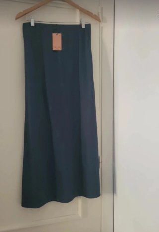 Falda larga satinada Gallery Talla M