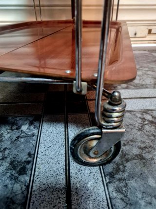 Camarera Plegable