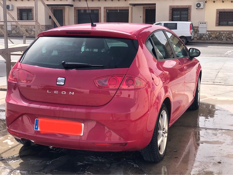 SEAT Leon 2012 - foto 1