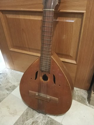 Guitarra Laud 12 cuerdas