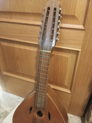 Guitarra Laud 12 cuerdas