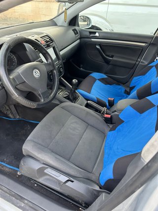 Volkswagen Golf5 2004