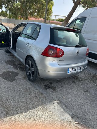 Volkswagen Golf5 2004