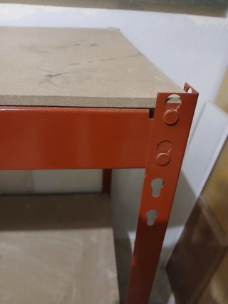 Mesa de taller aluminio y DM