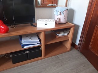 Mueble bajo madera haya, 1,95 X 0,36 X 0,50 ctm