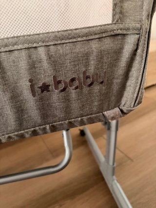 Minicuna para bebé gris
