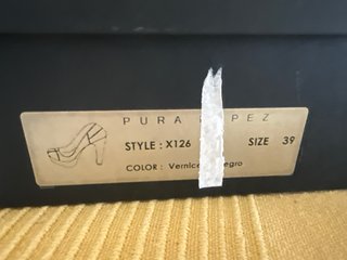 Zapatos de salón Pura Lopez negros de charol