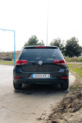 VOLKSWAGEN GOLF 7