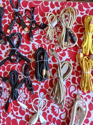 Lote de cables varios