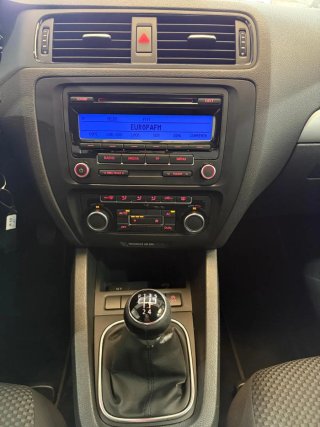 Volkswagen Jetta 2012