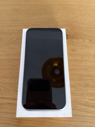 iPhone 15 128GB Plata 80% Batería